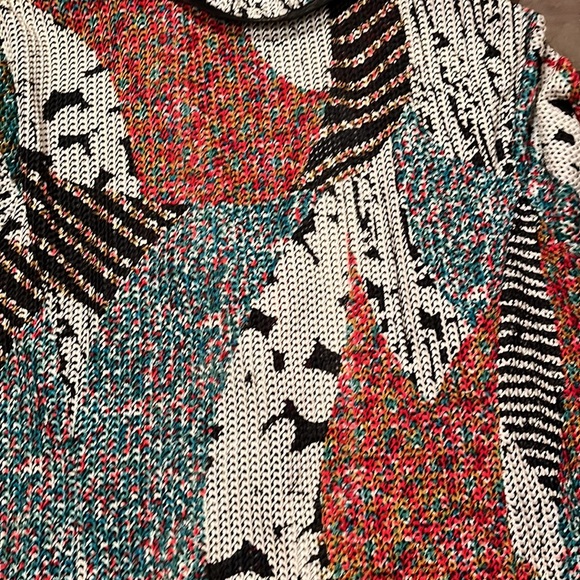 Beautiful unique knit blazer T&W Designs - Picture 4 of 4